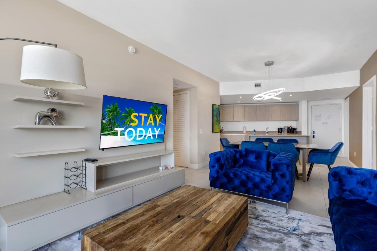The Ultimate Resort - Beachfront 2 Bedroom Apartment With Direct Ocean View, Rooftop Pool, Hot Tub And Gym Hollywood Exterior foto