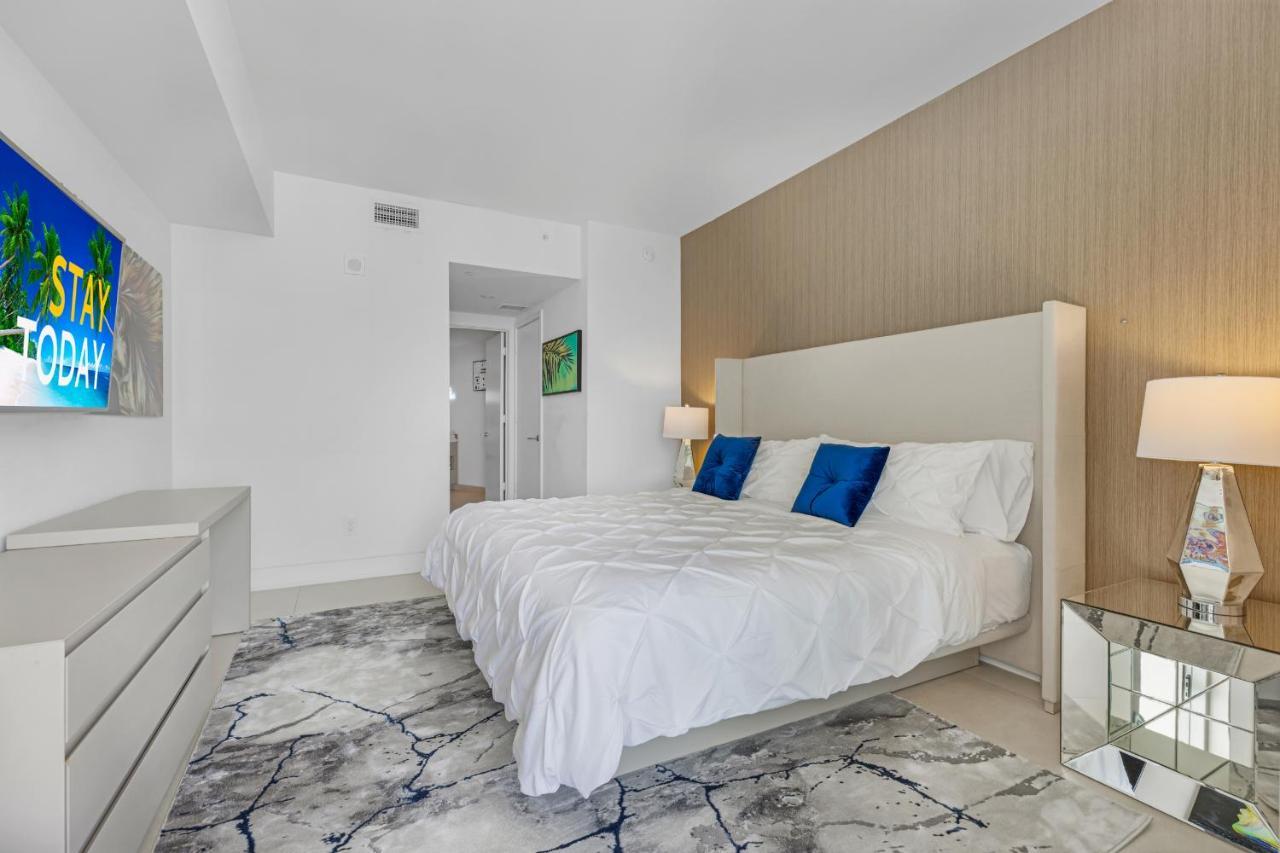The Ultimate Resort - Beachfront 2 Bedroom Apartment With Direct Ocean View, Rooftop Pool, Hot Tub And Gym Hollywood Exterior foto